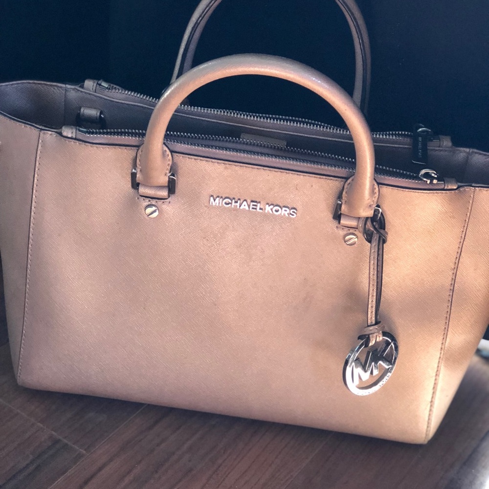 Michael Kors purse